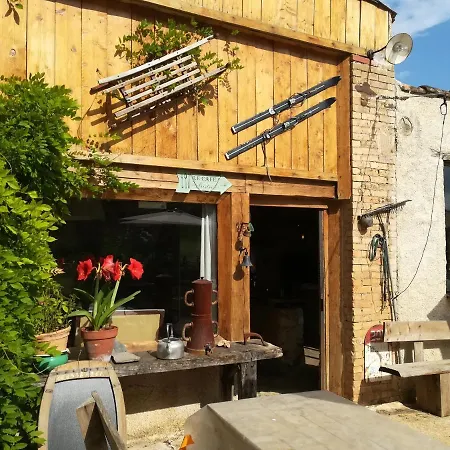 Kır Evi La Ferme Constantin